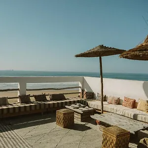 *** Affittacamere Blue Waves Surf House Marocco